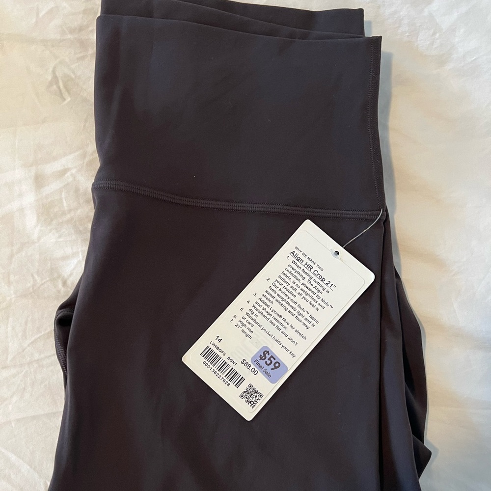 NWT lululemon Align™ High-Rise Crop 21"